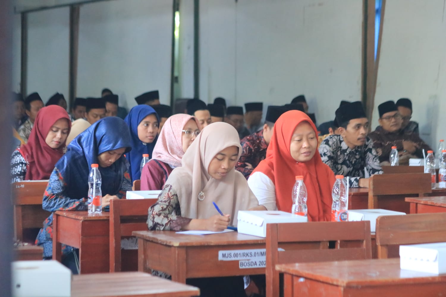 Rapat Dewan Guru Madrasah Fattah Hasyim Fokus Evaluasi KBM dan Pengembangan Potensi Siswa