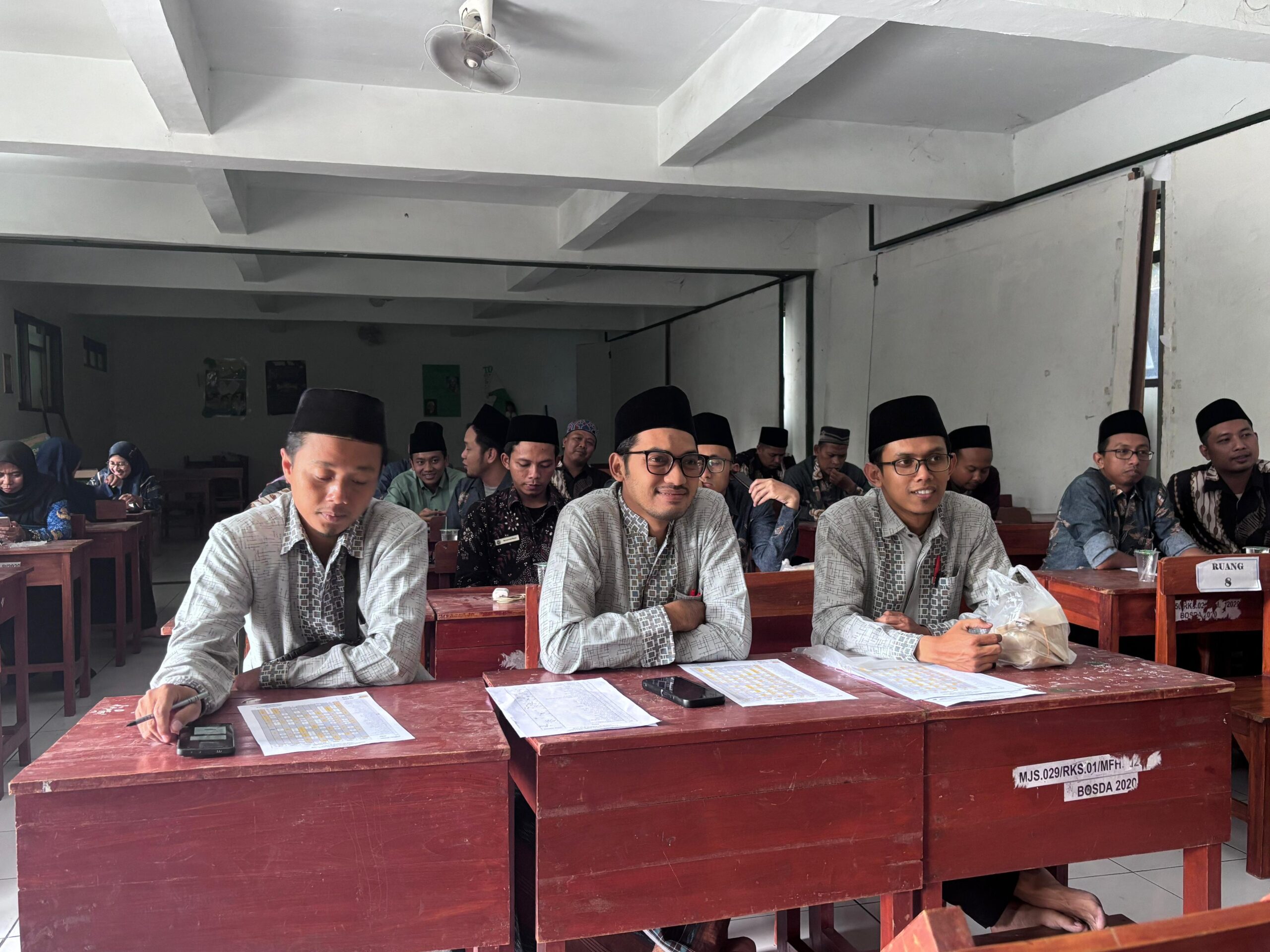 Madrasah Fattah Hasyim Matangkan Persiapan Ujian, Rapat Pengawas PTS Digelar untuk Jaga Integritas